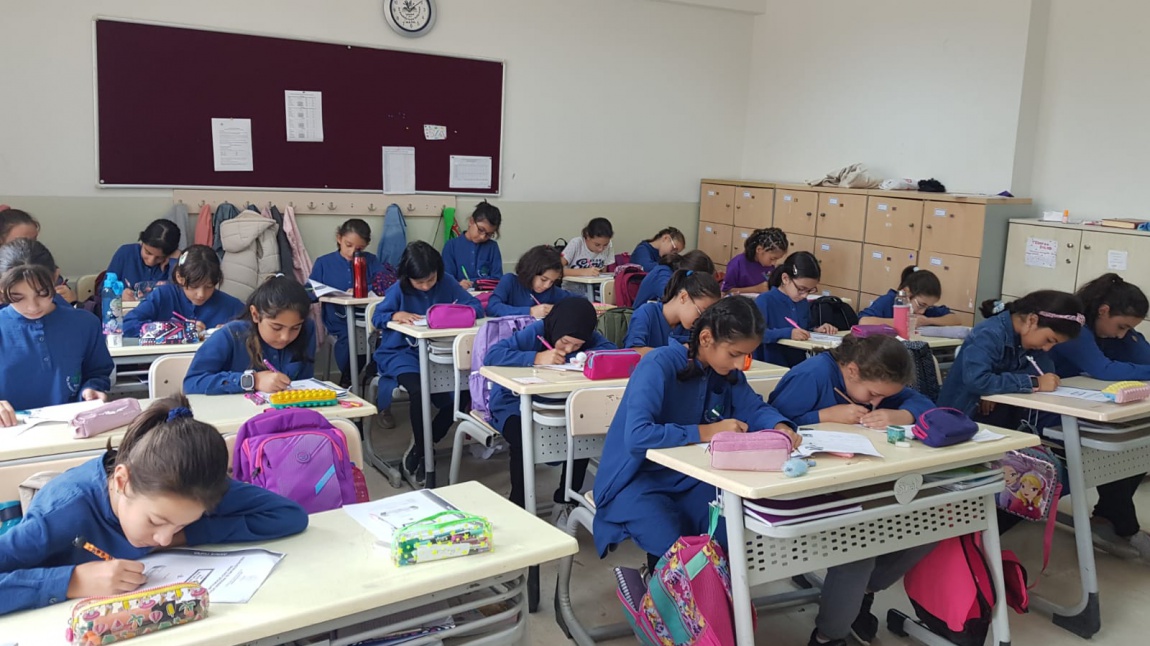 5.Sınıf Öğrencilerimize İngilizce Seviye Tespit Sınavı Yapıldı