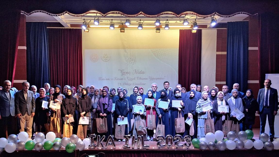 Genç Nida Kur'an-ı Kerim'i Güzel Okuma Yarışması 74. Bölge Finali Okulumuzun Ev Sahipliğinde Gerçekleşti